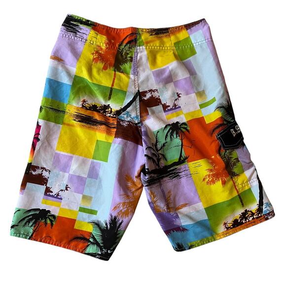 B. Split Tropical Hawaiian Palm Board Shorts - Picture 2 of 8